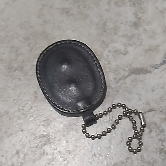 Gucci bag charm/Key Charm - Picture 3 of 5